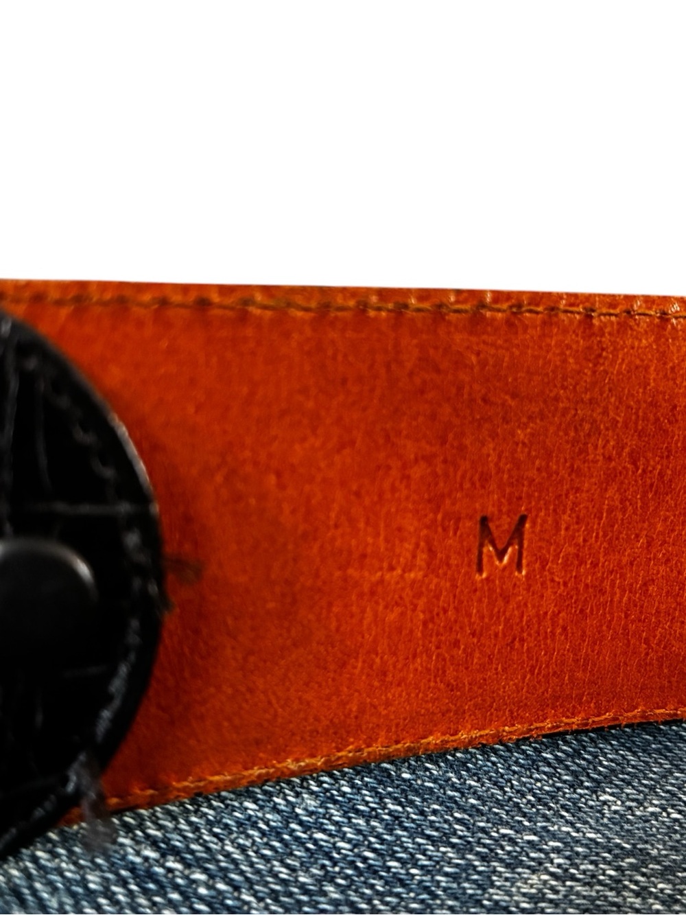 Women’s Hartnell Belt Imported Alligator Grain Calfskin with Rose buckle. - Picture 5 of 16